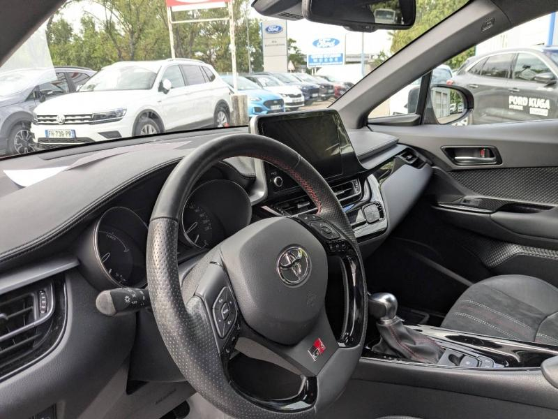 Photo 15 de l’annonce de TOYOTA C-HR d’occasion à vendre à AIX-EN-PROVENCE