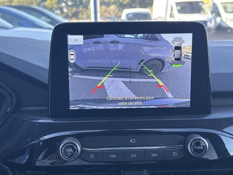 Photo 15 de l’annonce de FORD Kuga d’occasion à vendre à VITROLLES