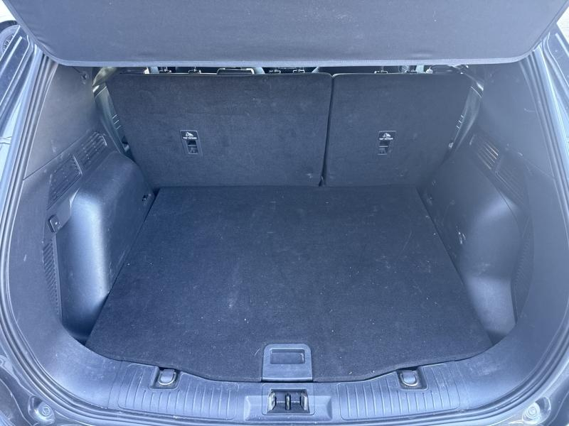 Photo 20 de l’annonce de FORD Kuga d’occasion à vendre à VITROLLES