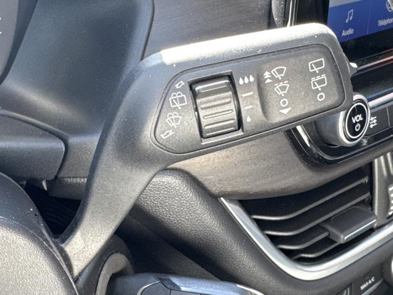 group.seo.links.detann.title Photo 14 de l’annonce de FORD Puma d’occasion à vendre à VITROLLES