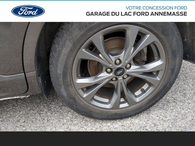 Photo 4 de l’annonce de FORD Kuga d’occasion à vendre à ANNEMASSE