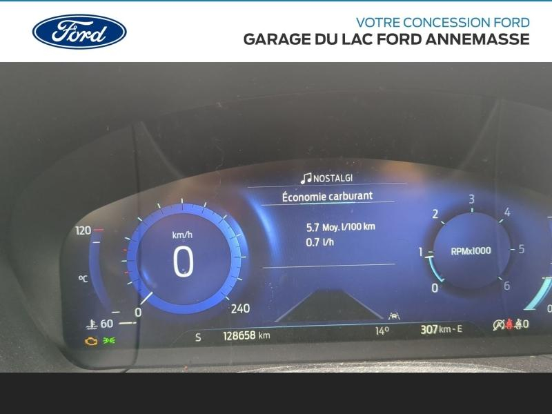 Photo 8 de l’annonce de FORD Kuga d’occasion à vendre à ANNEMASSE