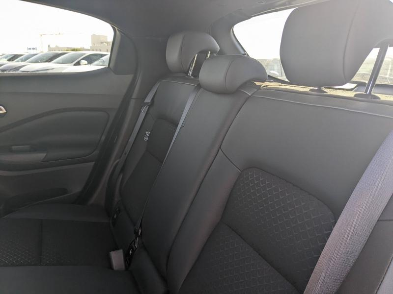 Photo 18 de l’annonce de NISSAN Juke d’occasion à vendre à ARLES