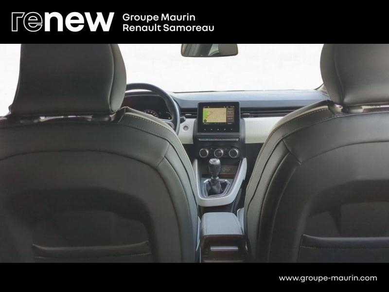 Photo 8 de l’annonce de RENAULT Clio d’occasion à vendre à SAMOREAU