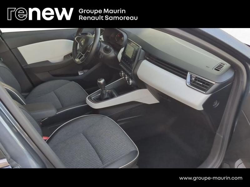 Photo 16 de l’annonce de RENAULT Clio d’occasion à vendre à SAMOREAU