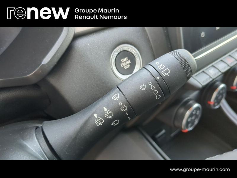 Photo 19 de l’annonce de RENAULT Captur d’occasion à vendre à SAINT PIERRE LES NEMOURS