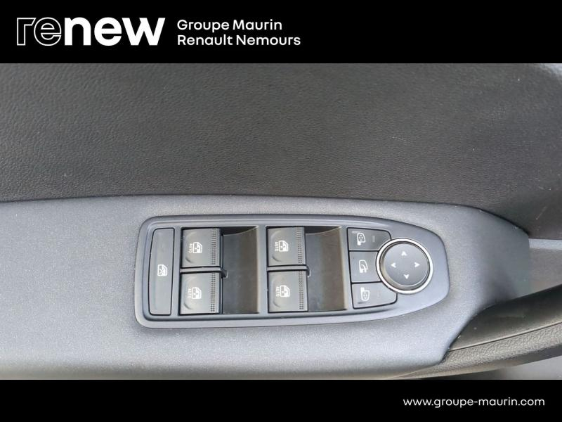 Photo 14 de l’annonce de RENAULT Captur d’occasion à vendre à SAINT PIERRE LES NEMOURS
