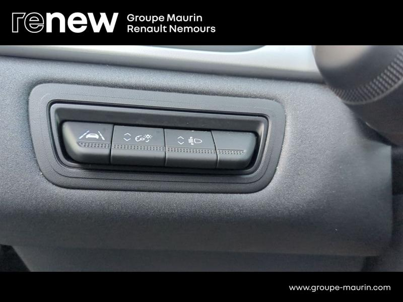 Photo 16 de l’annonce de RENAULT Captur d’occasion à vendre à SAINT PIERRE LES NEMOURS