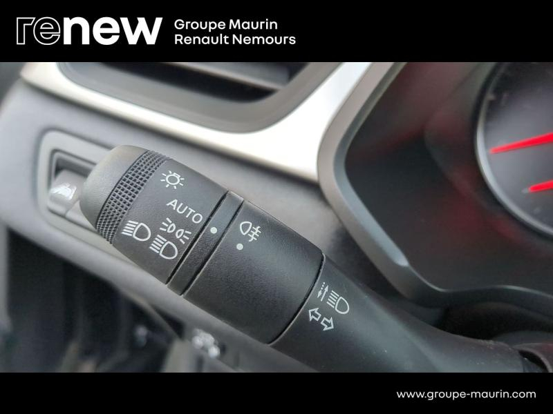 Photo 18 de l’annonce de RENAULT Captur d’occasion à vendre à SAINT PIERRE LES NEMOURS