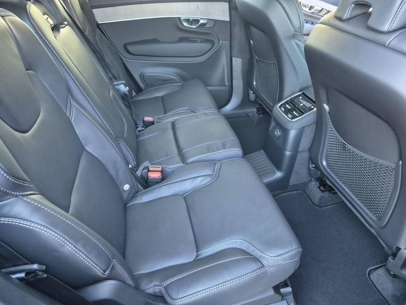 Photo 17 de l’annonce de VOLVO XC90 d’occasion à vendre à AVIGNON