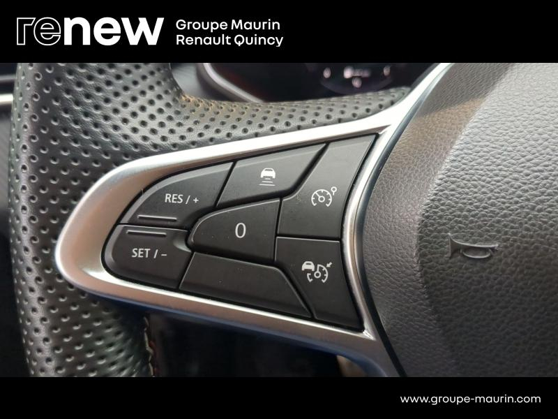 Photo 11 de l’annonce de RENAULT Clio d’occasion à vendre à QUINCY-SOUS-SÉNART