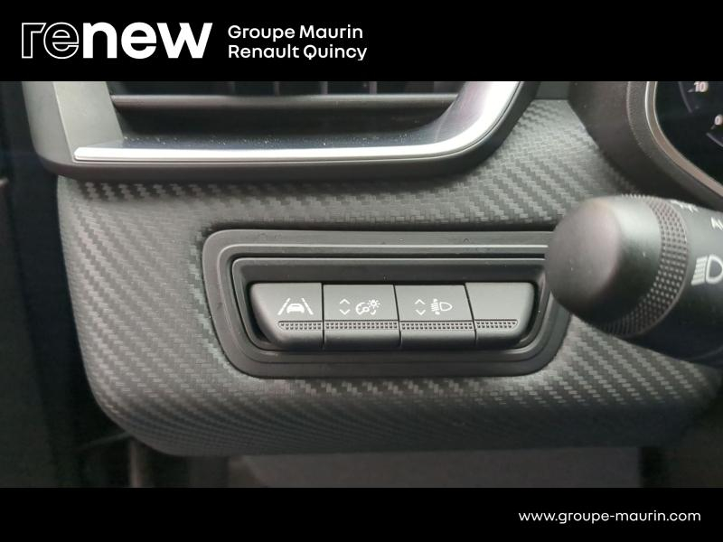 Photo 13 de l’annonce de RENAULT Clio d’occasion à vendre à QUINCY-SOUS-SÉNART