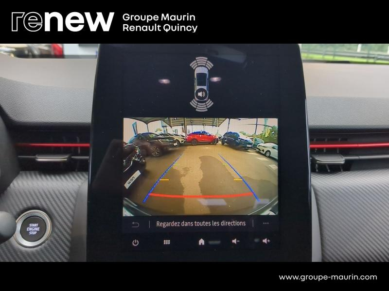 Photo 18 de l’annonce de RENAULT Clio d’occasion à vendre à QUINCY-SOUS-SÉNART