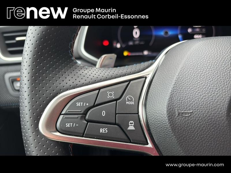 Photo 20 de l’annonce de RENAULT Captur d’occasion à vendre à CORBEIL-ESSONNES