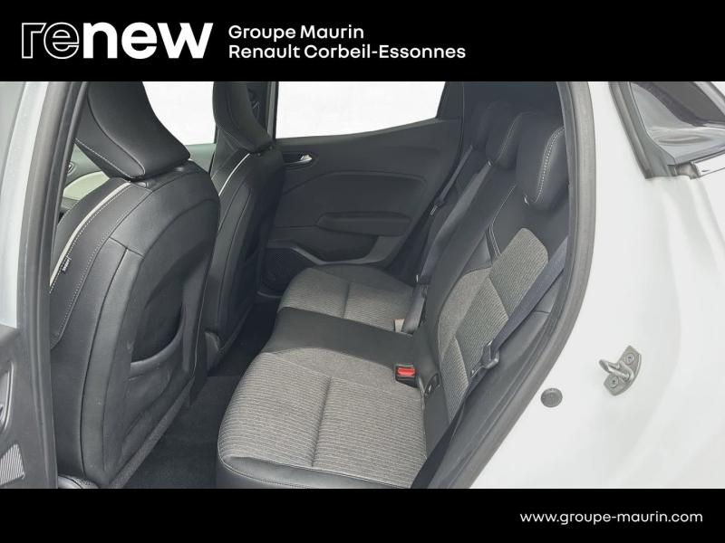 Photo 12 de l’annonce de RENAULT Clio d’occasion à vendre à CORBEIL-ESSONNES