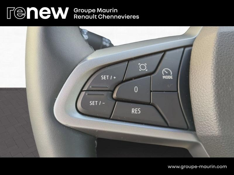 Photo 14 de l’annonce de DACIA Duster d’occasion à vendre à CHENNEVIÈRES-SUR-MARNE