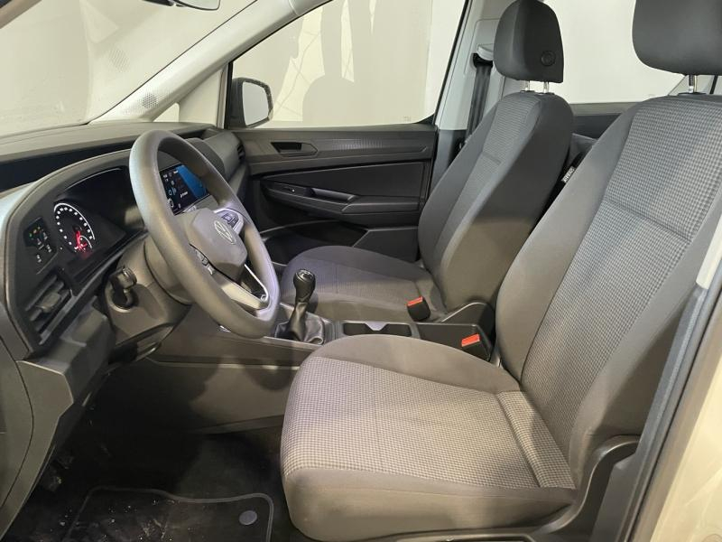 group.seo.links.detann.title Photo 9 de l’annonce de VOLKSWAGEN Caddy d’occasion à vendre à CHENNEVIÈRES-SUR-MARNE