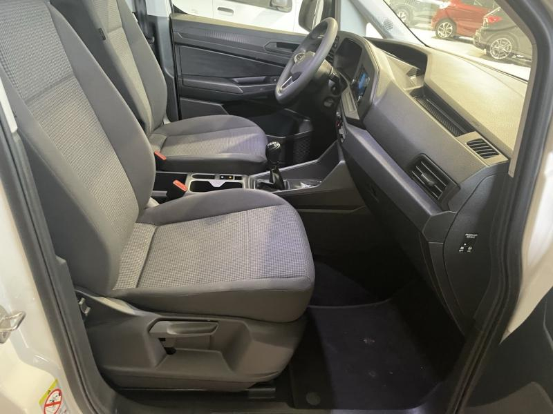 group.seo.links.detann.title Photo 10 de l’annonce de VOLKSWAGEN Caddy d’occasion à vendre à CHENNEVIÈRES-SUR-MARNE