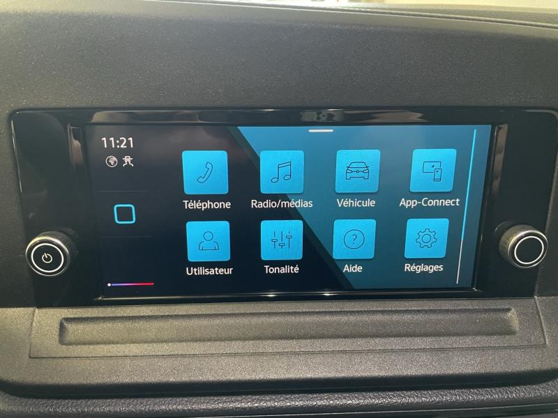 group.seo.links.detann.title Photo 16 de l’annonce de VOLKSWAGEN Caddy d’occasion à vendre à CHENNEVIÈRES-SUR-MARNE