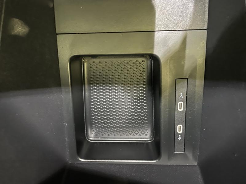 group.seo.links.detann.title Photo 18 de l’annonce de VOLKSWAGEN Caddy d’occasion à vendre à CHENNEVIÈRES-SUR-MARNE