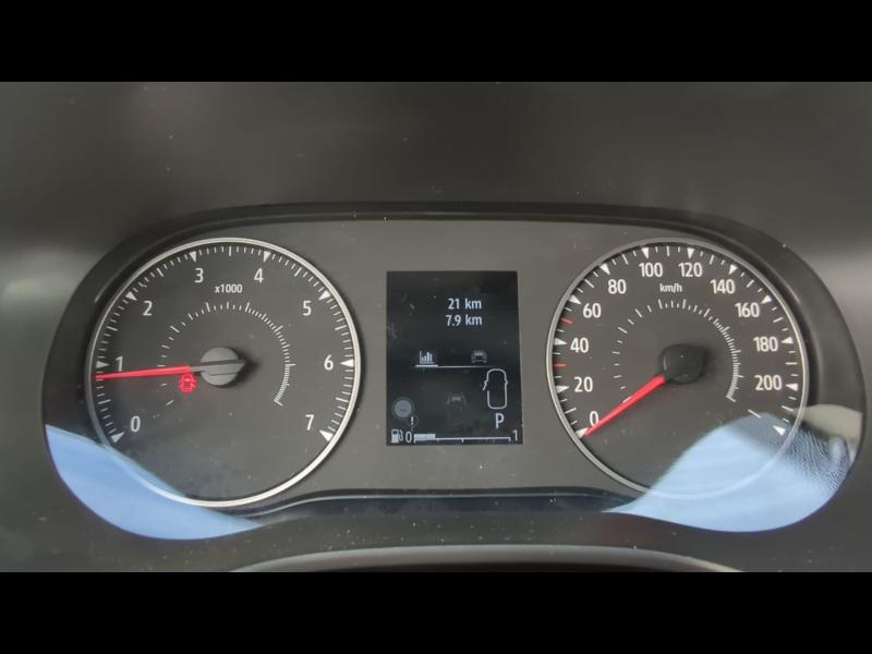 Photo 9 de l’annonce de DACIA Sandero d’occasion à vendre à CHAMPIGNY-SUR-MARNE