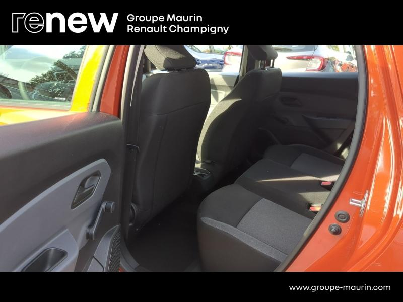 Photo 12 de l’annonce de DACIA Duster d’occasion à vendre à CHAMPIGNY-SUR-MARNE