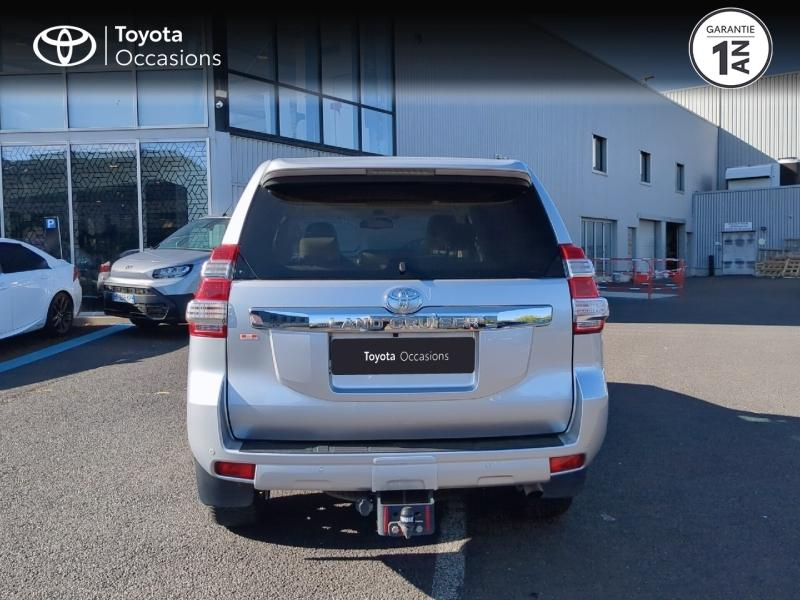 Photo 4 de l’annonce de TOYOTA Land Cruiser d’occasion à vendre à AUBIÈRE