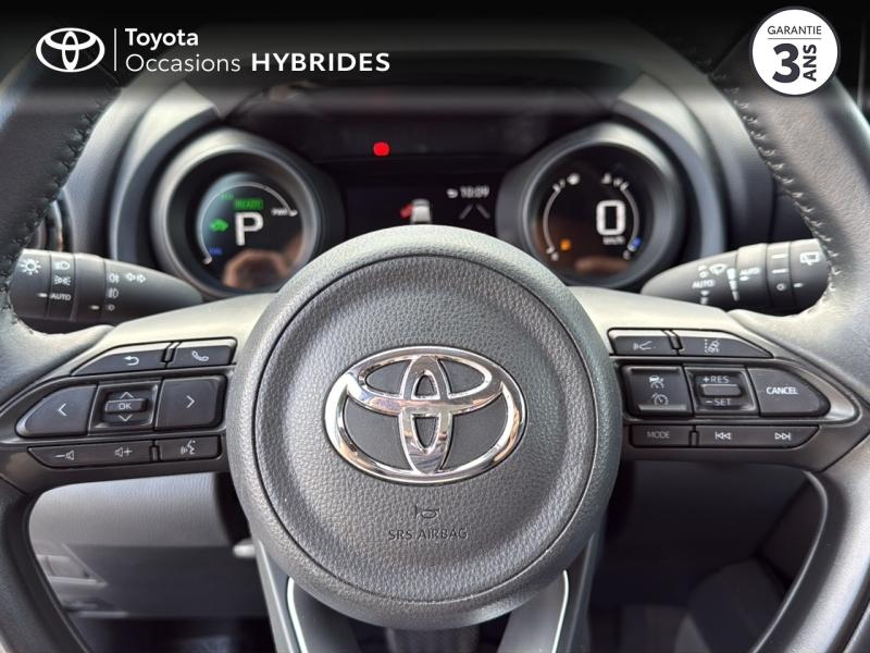 Photo 13 de l’annonce de TOYOTA Yaris d’occasion à vendre à NÎMES
