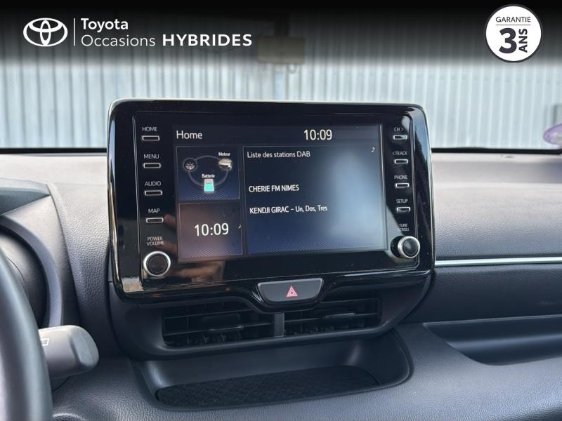 Photo 15 de l’annonce de TOYOTA Yaris d’occasion à vendre à NÎMES