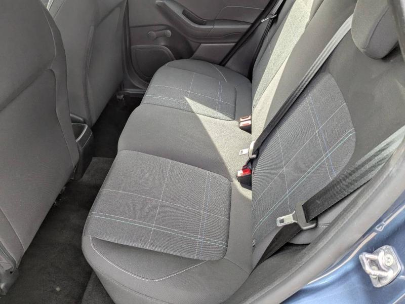 Photo 11 de l’annonce de FORD Fiesta d’occasion à vendre à FRÉJUS