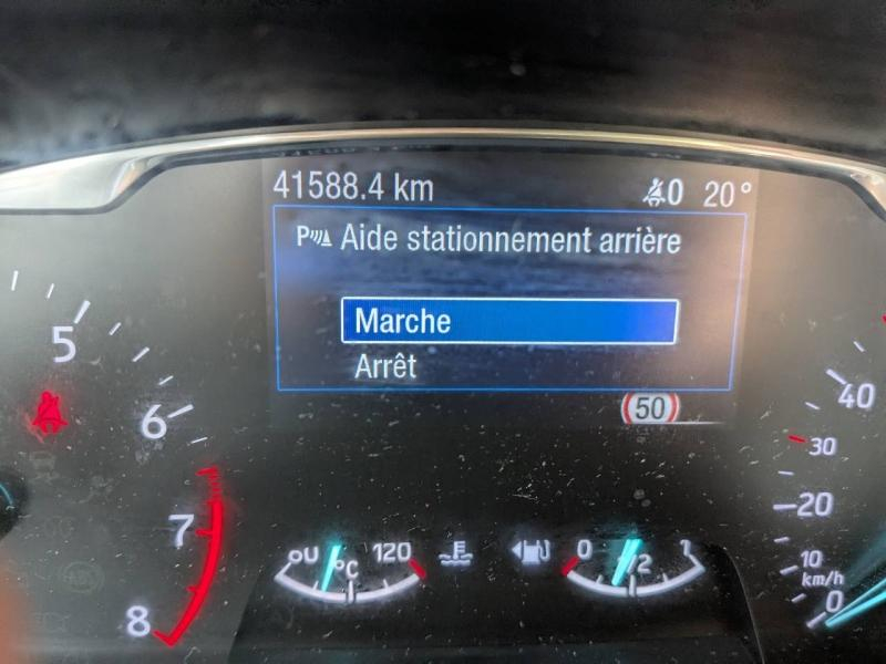 Photo 15 de l’annonce de FORD Fiesta d’occasion à vendre à FRÉJUS