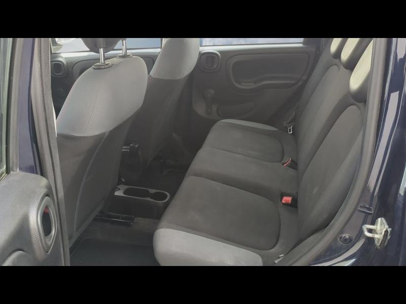 Photo 13 de l’annonce de FIAT Panda d’occasion à vendre à GAP