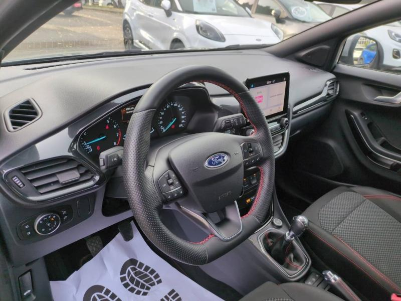 Photo 13 de l’annonce de FORD Puma d’occasion à vendre à NÎMES