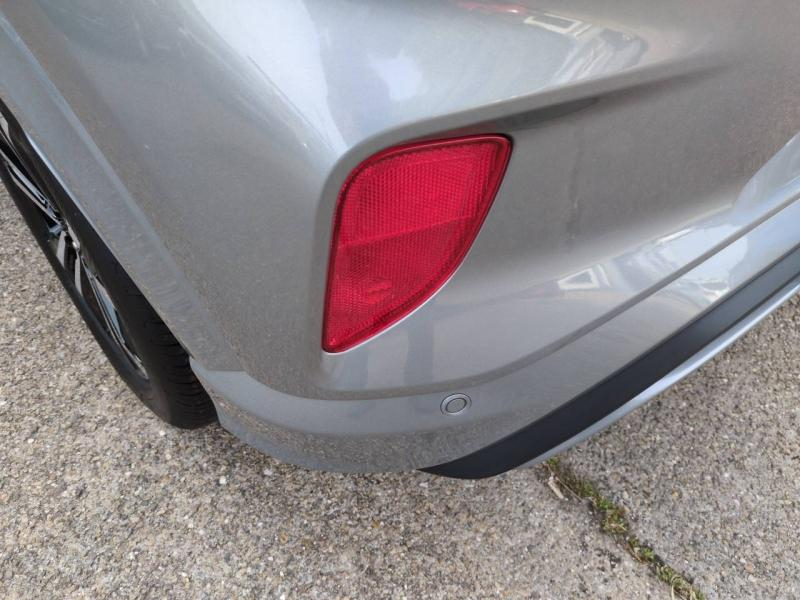 Photo 18 de l’annonce de FORD Puma d’occasion à vendre à NÎMES