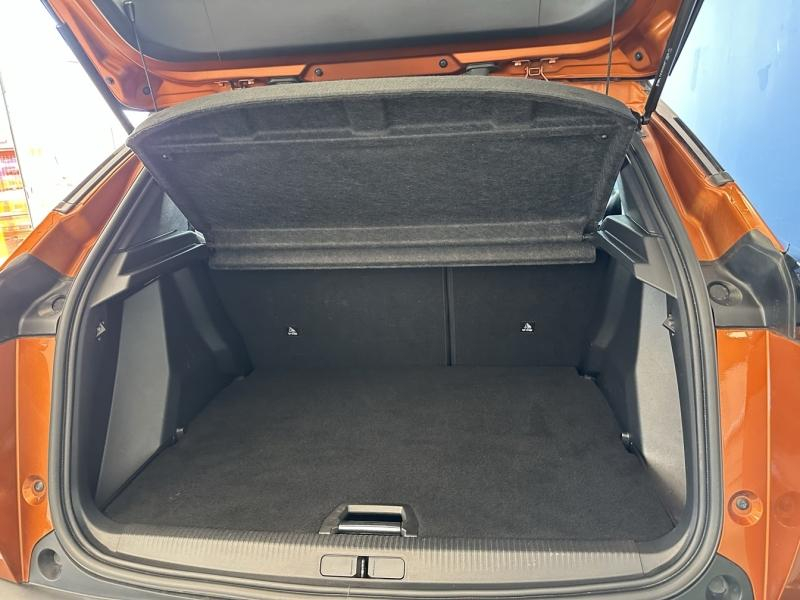 Photo 8 de l’annonce de PEUGEOT 2008 d’occasion à vendre à ORANGE