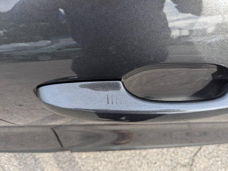 group.seo.links.detann.title Photo 5 de l’annonce de FORD Kuga d’occasion à vendre à AIX-EN-PROVENCE