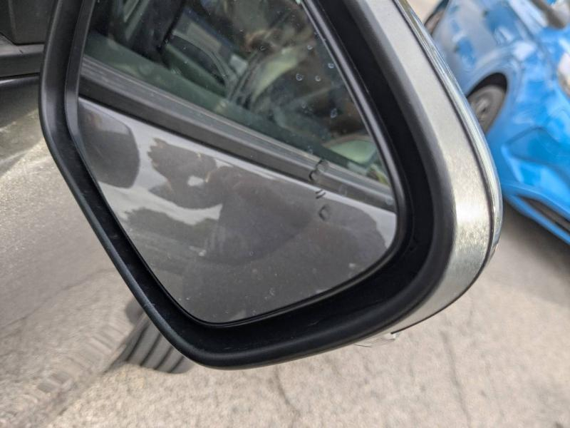 group.seo.links.detann.title Photo 6 de l’annonce de FORD Kuga d’occasion à vendre à AIX-EN-PROVENCE