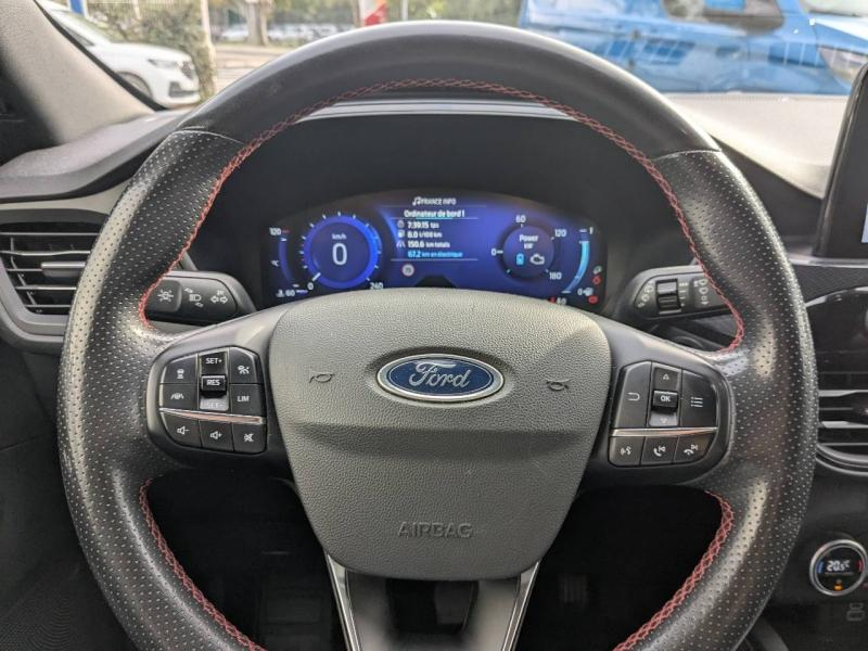 group.seo.links.detann.title Photo 15 de l’annonce de FORD Kuga d’occasion à vendre à AIX-EN-PROVENCE