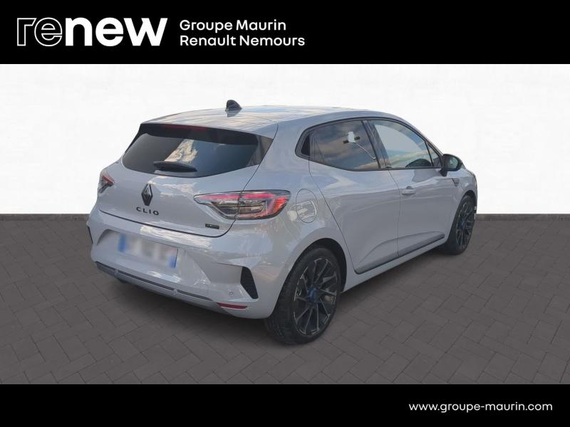 Photo 5 de l’annonce de RENAULT Clio d’occasion à vendre à SAINT PIERRE LES NEMOURS