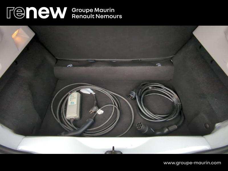 Photo 11 de l’annonce de RENAULT Zoe d’occasion à vendre à SAINT PIERRE LES NEMOURS