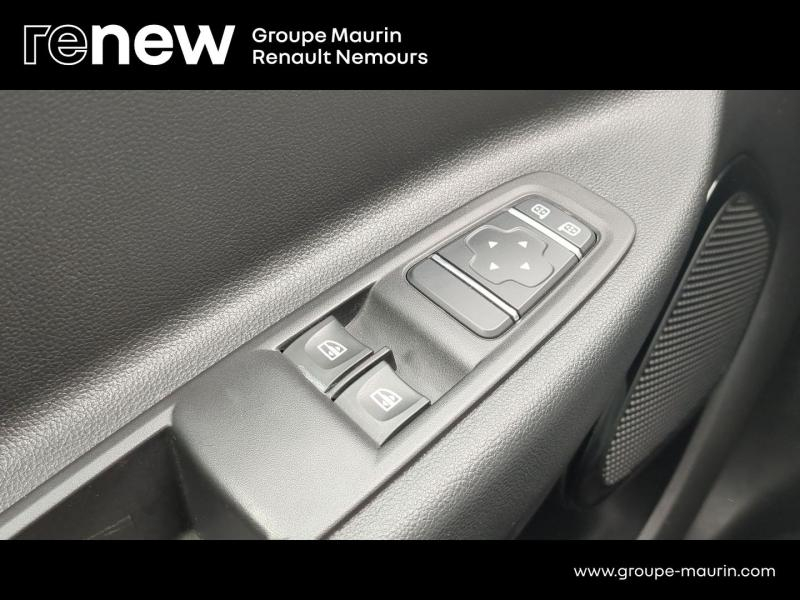 Photo 18 de l’annonce de RENAULT Zoe d’occasion à vendre à SAINT PIERRE LES NEMOURS