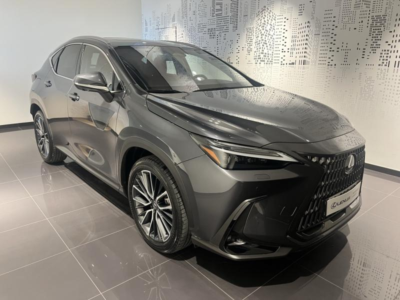 Photo 3 de l’annonce de LEXUS NX d’occasion à vendre à LATTES