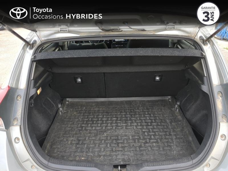 Photo 10 de l’annonce de TOYOTA Auris d’occasion à vendre à NÎMES