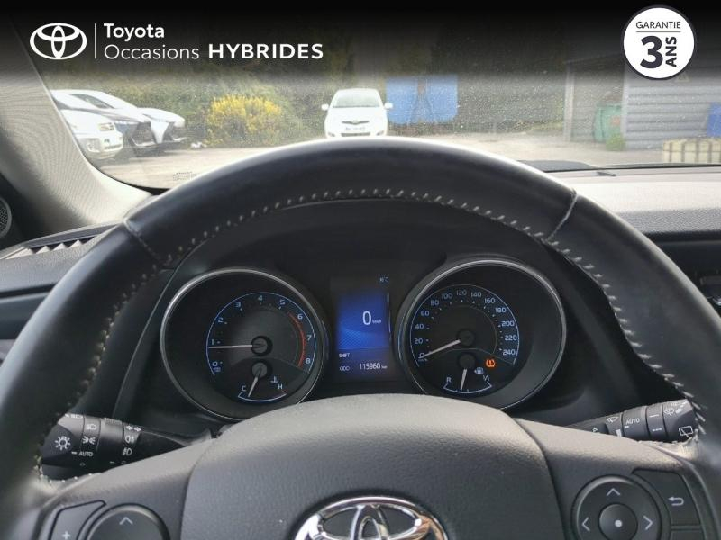 Photo 13 de l’annonce de TOYOTA Auris d’occasion à vendre à NÎMES