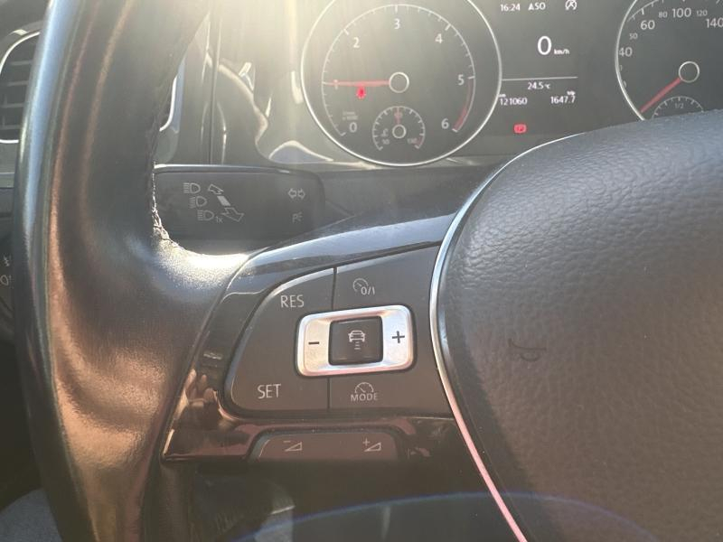 Photo 17 de l’annonce de VOLKSWAGEN Golf d’occasion à vendre à ALÈS