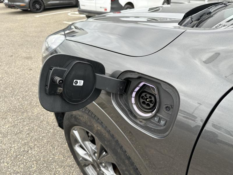 group.seo.links.detann.title Photo 9 de l’annonce de FORD Kuga d’occasion à vendre à ORANGE