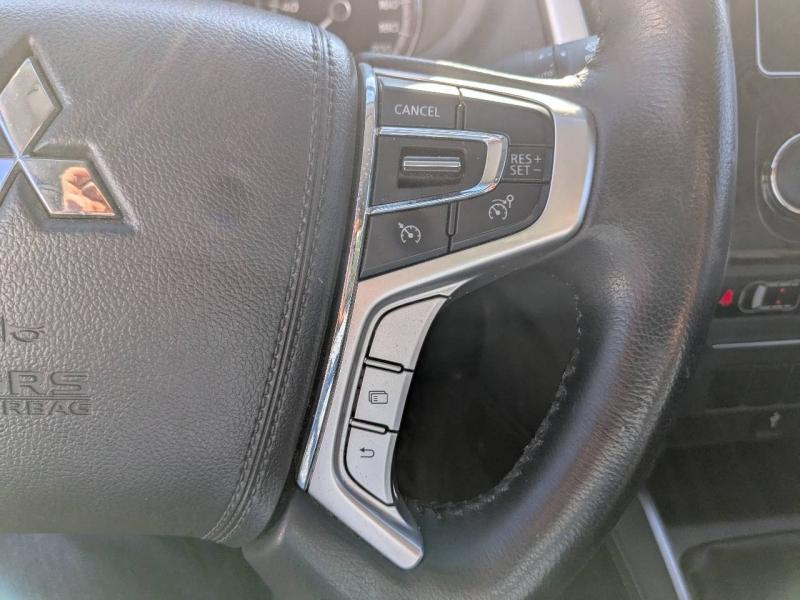 Photo 12 de l’annonce de MITSUBISHI L200 VUL d’occasion à vendre à MARSEILLE