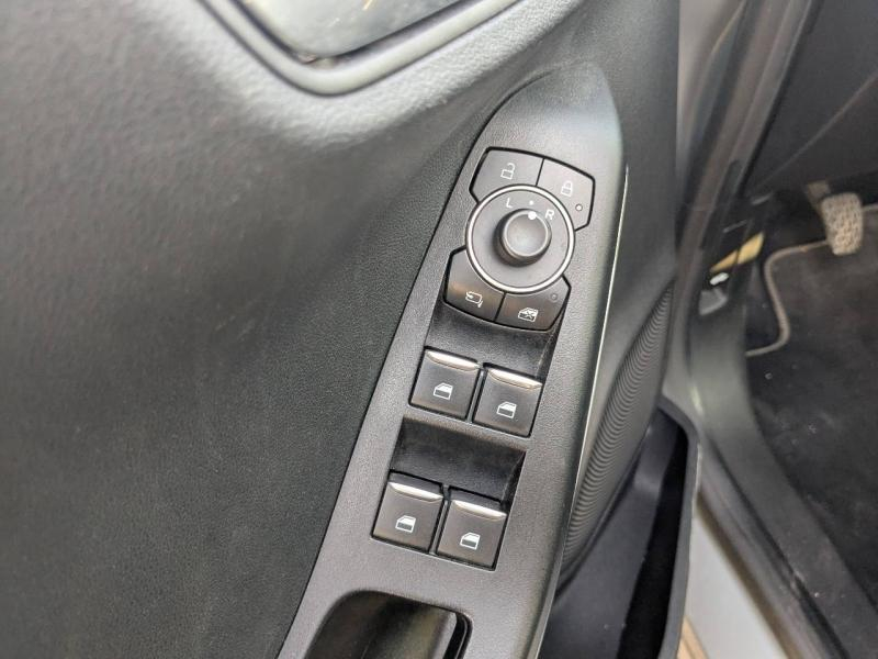 group.seo.links.detann.title Photo 12 de l’annonce de FORD Puma d’occasion à vendre à AUBAGNE