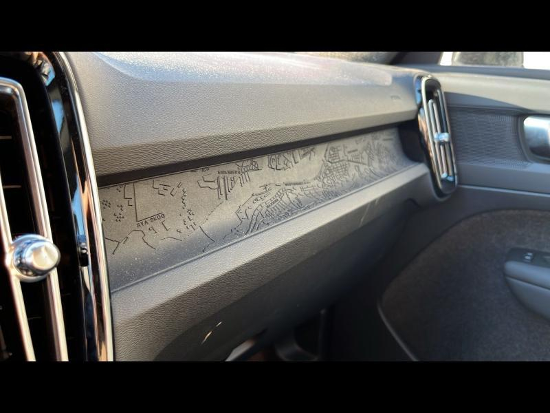 Photo 17 de l’annonce de VOLVO XC40 d’occasion à vendre à TOULON