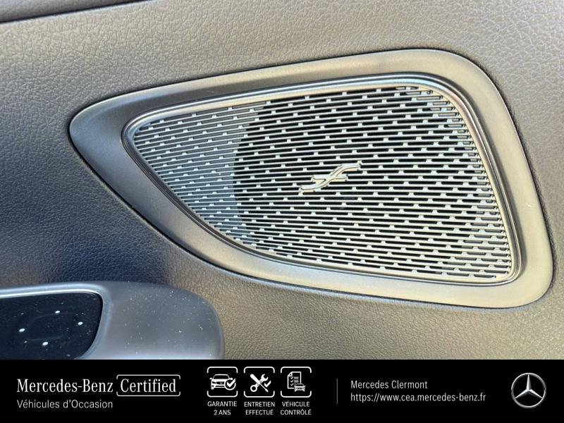 Photo 17 de l’annonce de MERCEDES-BENZ Classe C d’occasion à vendre à BELLERIVE-SUR-ALLIER